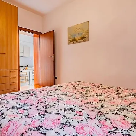Holiday home La Bouganville